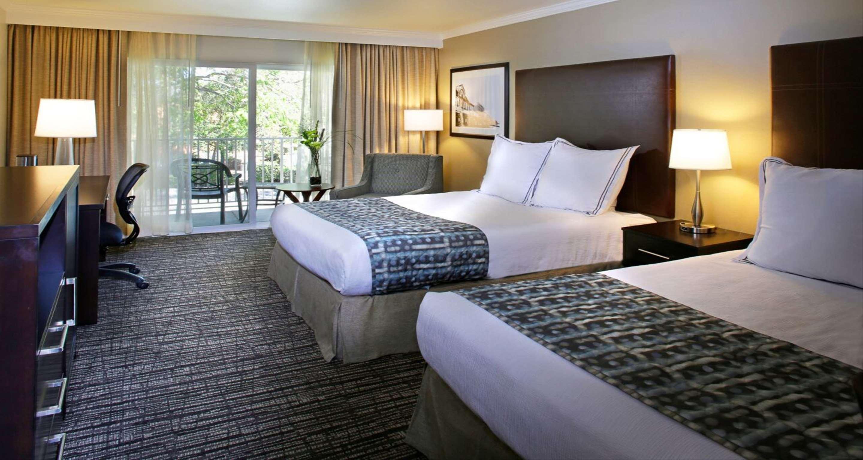 Best Western Plus Garden Court Inn Fremont Exteriör bild