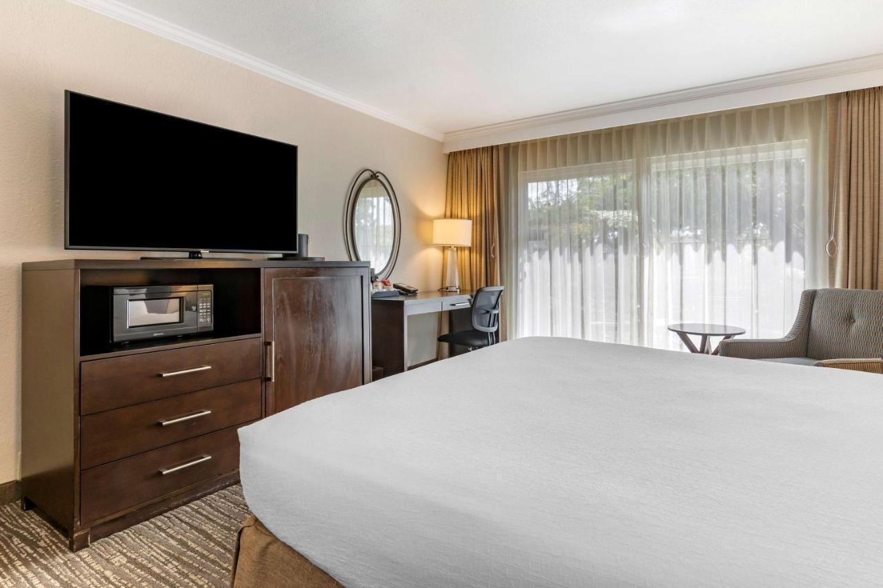 Best Western Plus Garden Court Inn Fremont Exteriör bild