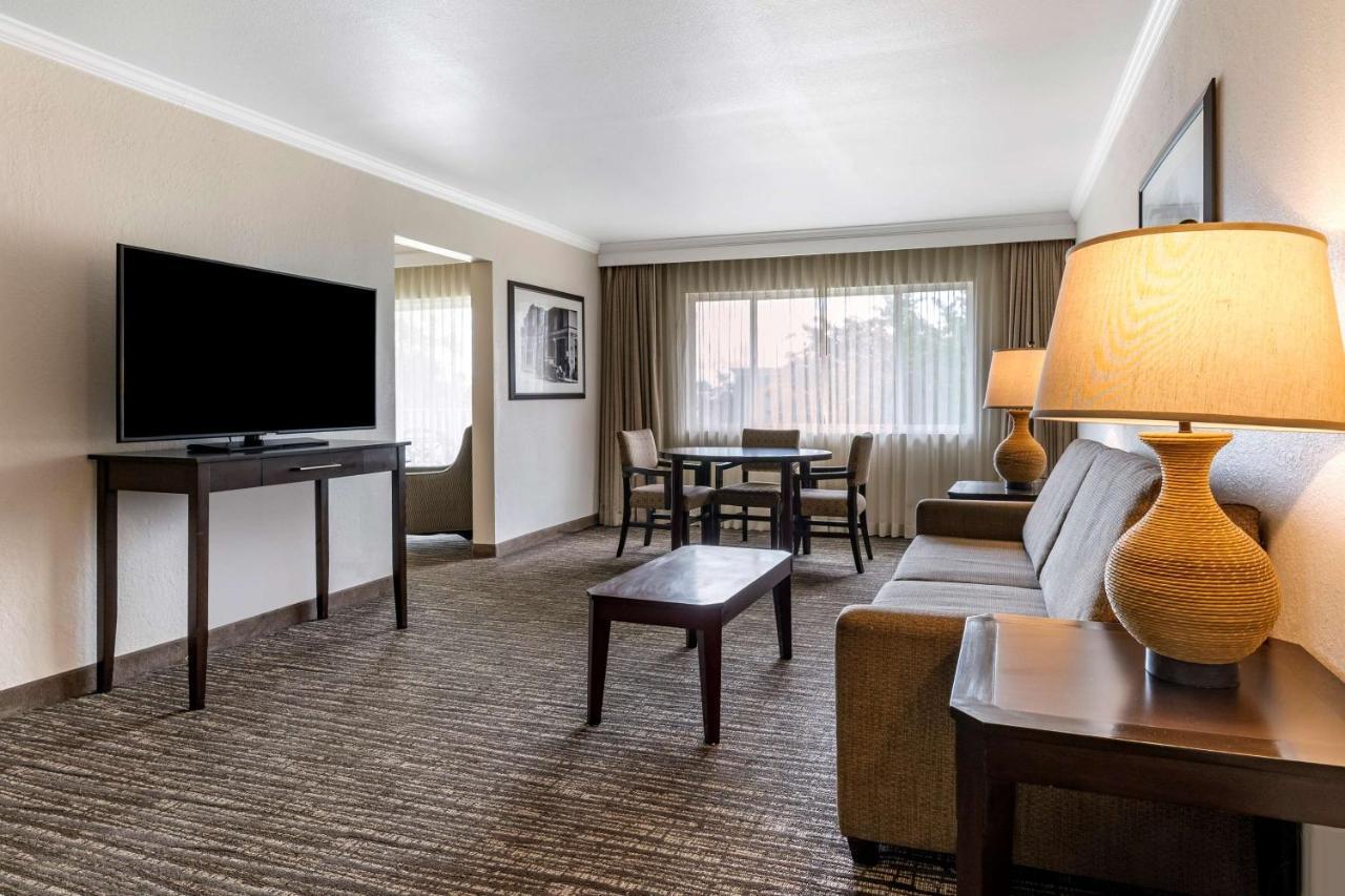 Best Western Plus Garden Court Inn Fremont Exteriör bild